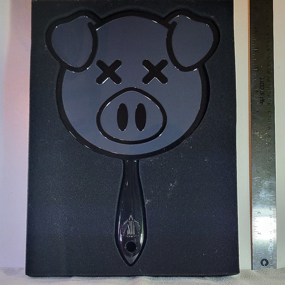 Jeffree Star & Shane Dawson Pig Mirror
